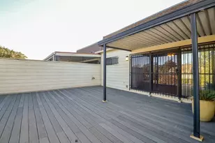 4 Bayou Pointe Dr, Houston, TX 77063 - Photo 32