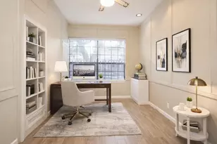 4 Bayou Pointe Dr, Houston, TX 77063 - Photo 12