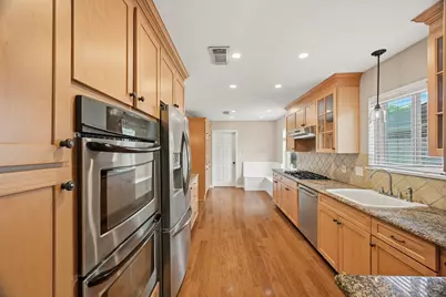 6131 Yarwell Drive, Houston, TX 77096 - Photo 14