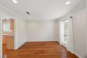 6131 Yarwell Dr, Houston, TX 77096 - Photo 10