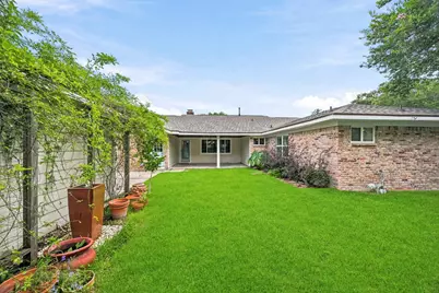 6131 Yarwell Drive, Houston, TX 77096 - Photo 44