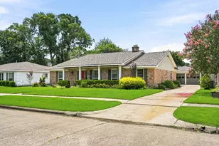 6131 Yarwell Dr, Houston, TX 77096 - Photo 2