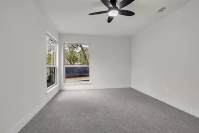 4 N Autumnwood Way, The Woodlands, TX 77380 - Photo 28