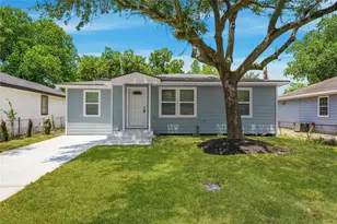 10629 Fairfax St, Houston, TX 77029 - Photo 1