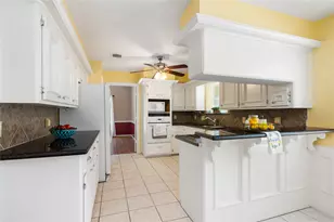 18206 Widcombe Dr, Houston, TX 77084 - Photo 12