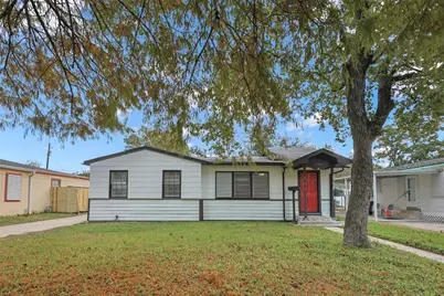 1106 12th 1/2 Street N, Texas City, TX 77590 - Photo 1