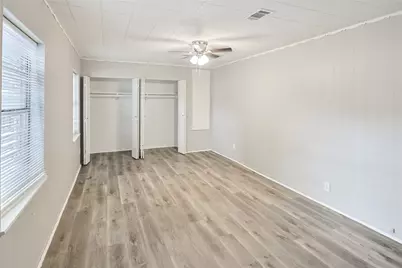 1106 12th 1/2 Street N, Texas City, TX 77590 - Photo 10