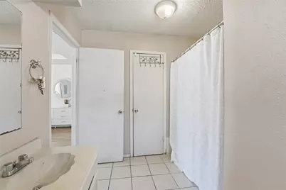 6203 Sunnygate Drive, Spring, TX 77373 - Photo 6