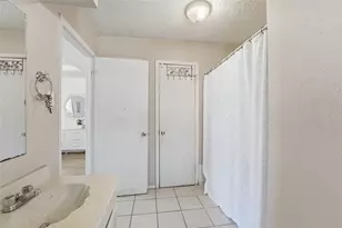 6203 Sunnygate Dr, Spring, TX 77373 - Photo 6