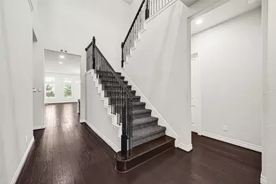 5231 Pickford Grove, Sugar Land, TX 77479 - Photo 4