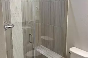 2643 Fountain Key Blvd Blvd, Houston, TX 77008 - Photo 14