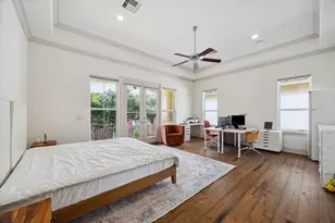 86 S Creekside Ct, Houston, TX 77055 - Photo 18
