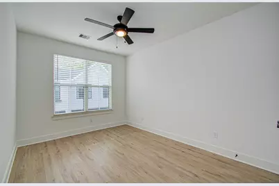 6420 Highland Pine Lane, Houston, TX 77091 - Photo 22