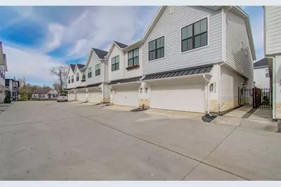 6420 Highland Pine Lane, Houston, TX 77091 - Photo 34