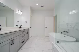 6420 Highland Pine Ln, Houston, TX 77091 - Photo 20