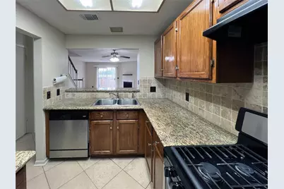 2910 Grants Lake Boulevard #704, Sugar Land, TX 77479 - Photo 4