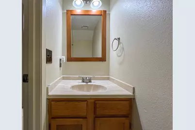 2910 Grants Lake Boulevard #704, Sugar Land, TX 77479 - Photo 18