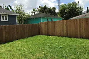 1111 Edwards St, Houston, TX 77007 - Photo 4