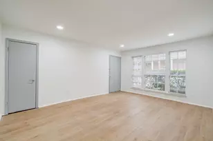 4040 San Felipe St, Houston, TX 77027 - Photo 8