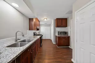 1107 Christine St, Houston, TX 77017 - Photo 2