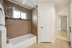 5715 Walnutgate Dr, Spring, TX 77373 - Photo 14