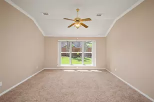 16014 Surrey Woods Dr, Friendswood, TX 77546 - Photo 42