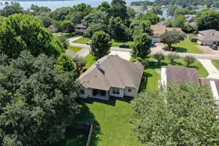 9766 Twin Shores Dr, Willis, TX 77318 - Photo 42