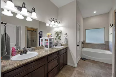 9766 Twin Shores Drive, Willis, TX 77318 - Photo 24