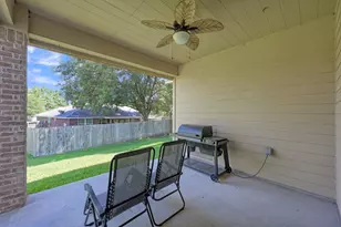 9766 Twin Shores Dr, Willis, TX 77318 - Photo 36