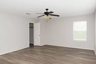 29322 Fox River Dr, Spring, TX 77386 - Photo 18