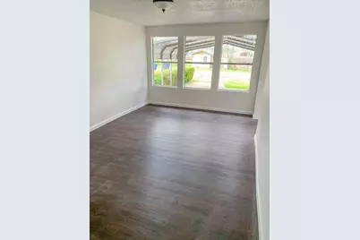 303 Harlem Street, Sweeny, TX 77480 - Photo 8