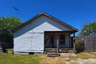 1462 Wall St, Beaumont, TX 77701 - Photo 1