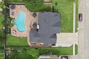 1501 W Castlewood Ave, Friendswood, TX 77546 - Photo 40
