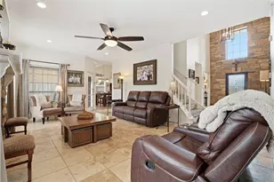1501 W Castlewood Ave, Friendswood, TX 77546 - Photo 8