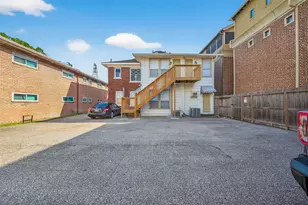 324 W Alabama St, Houston, TX 77006 - Photo 28