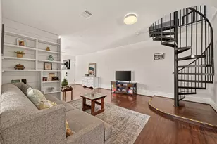 324 W Alabama St, Houston, TX 77006 - Photo 6