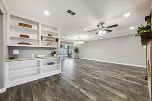 1205 Marine Dr, Galveston, TX 77550 - Photo 10