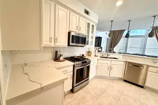 9515 Laurel Creek Ct, Houston, TX 77040 - Photo 12