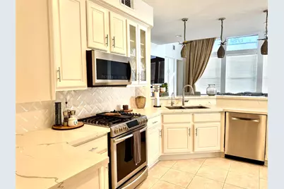 9515 Laurel Creek Court, Houston, TX 77040 - Photo 10