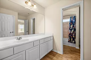 2922 Coachmaker Trl, Rosenberg, TX 77471 - Photo 18