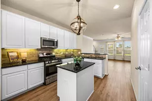 2922 Coachmaker Trl, Rosenberg, TX 77471 - Photo 8