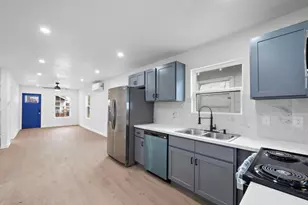 2314 Lucinda St, Houston, TX 77004 - Photo 4