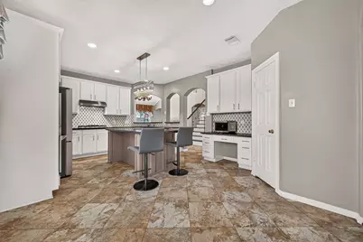 11314 Bucks Bridge Lane, Sugar Land, TX 77498 - Photo 8