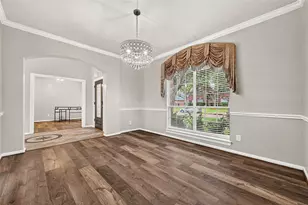 11314 Bucks Bridge Ln, Sugar Land, TX 77498 - Photo 4