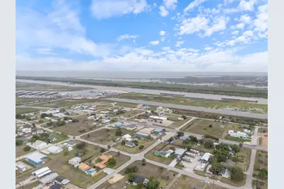 260 Fisher Street, Matagorda, TX 77414 - Photo 38