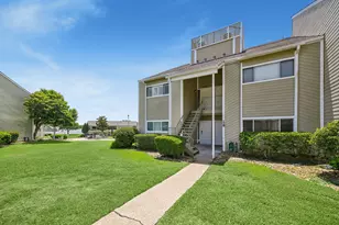 129 April Point Dr S, Montgomery, TX 77356 - Photo 1