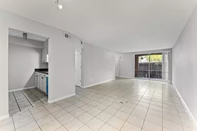 4627 Wild Indigo Street #591, Houston, TX 77027 - Photo 12