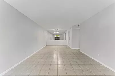 4627 Wild Indigo Street #591, Houston, TX 77027 - Photo 6