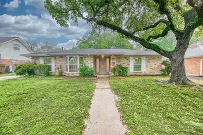 5722 Cheltenham Drive, Houston, TX 77096 - Photo 1