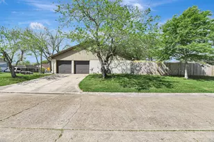2002 Savanna Ct S, League City, TX 77573 - Photo 34